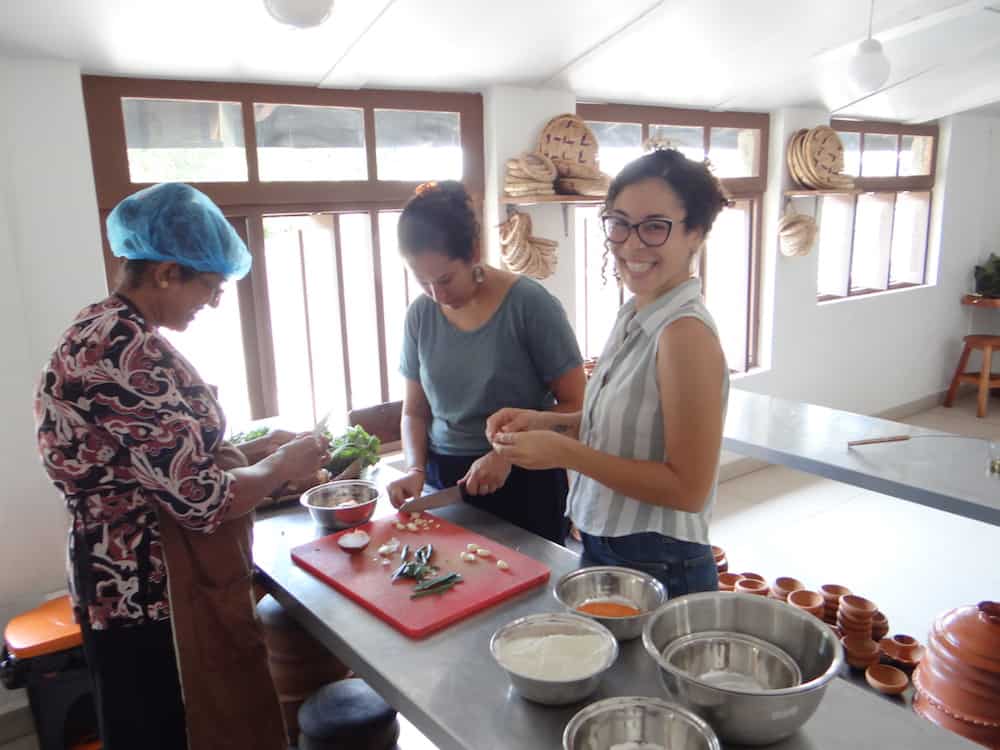 Sthree Cafe Cooking Class_sustainable_travel_guide_srilanka